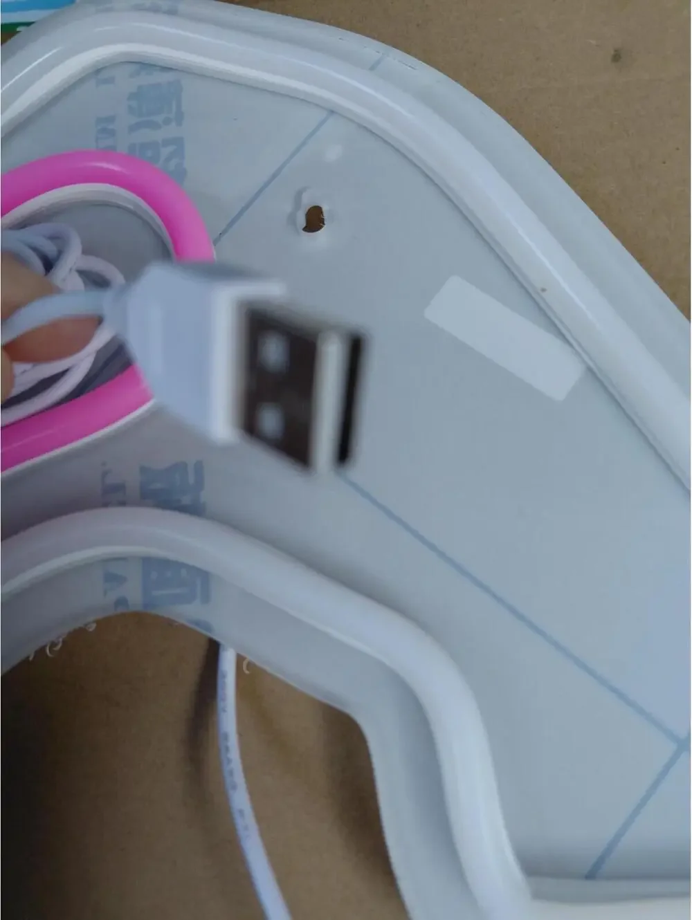 Heart hands neon sign USB cord